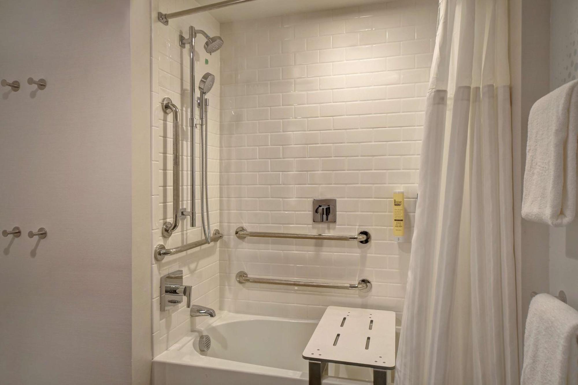 Tru By Hilton Manchester Downtown エクステリア 写真